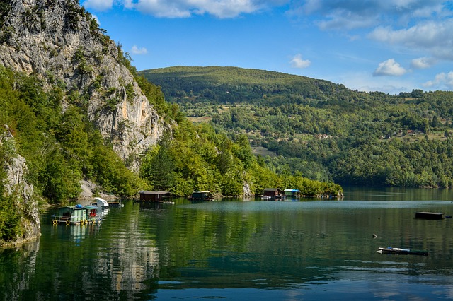 serbia-6961279_640